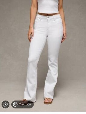 American Eagle AE highest rise flare white regular 000